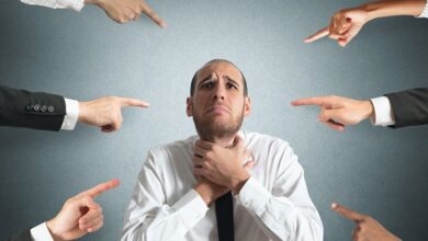 كيف أتعامل مع شخص يستنزفني نفسيًا بدون أن أخسر نفسي؟