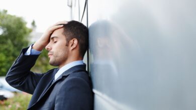 لماذا أشعر بالذنب عندما أرتاح؟ وكيف أتخلص من هوس الإنتاجية